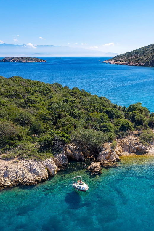 uninhabited-island-discover-plavnik-with-a-pirate-ship