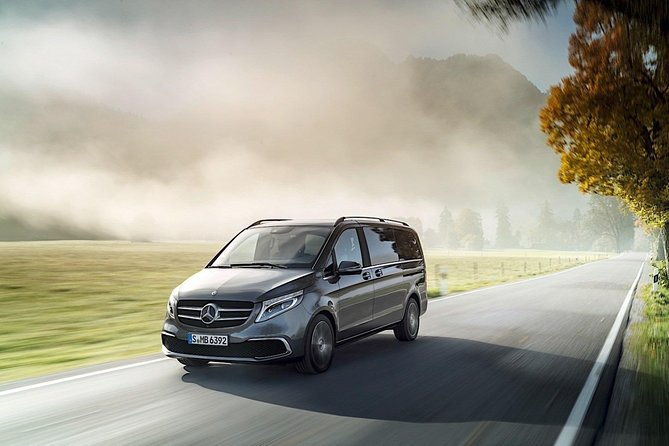 Van Service Melbourne Airport To CBD - Key Points