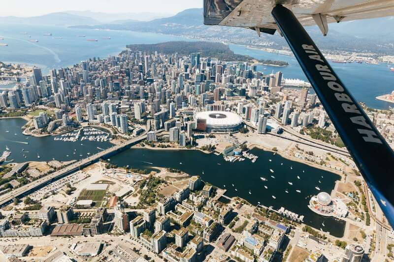 vancouver-seaplane-flight-capilano-suspension-bridge-park