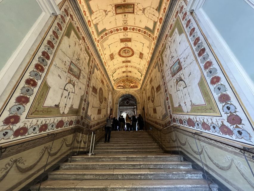 vatican-museums-raphaels-rooms-sistine-chapel-tour