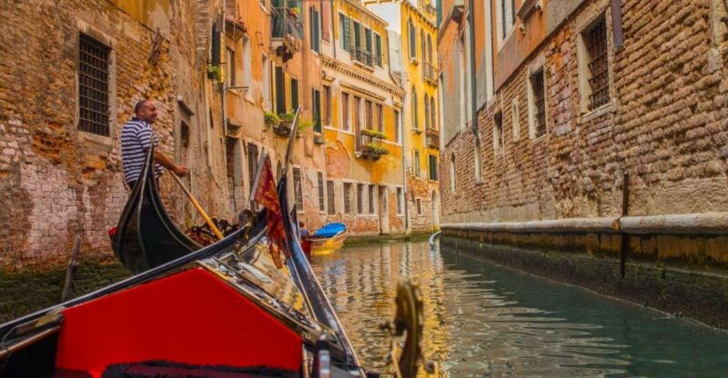 venice-private-gondola-tour