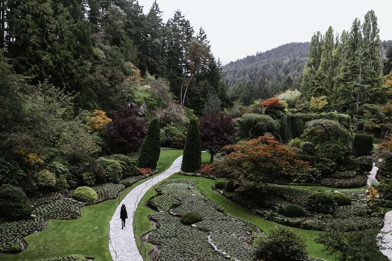 victoria-ferry-and-butchart-gardens-day-tour