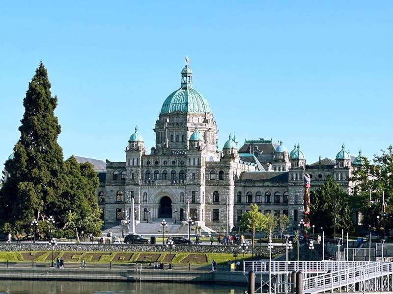 victoria-private-city-highlights-express-tour-1-4-guests
