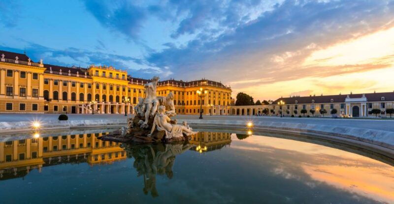 vienna-christmas-market-magic-walking-tour-with-a-local