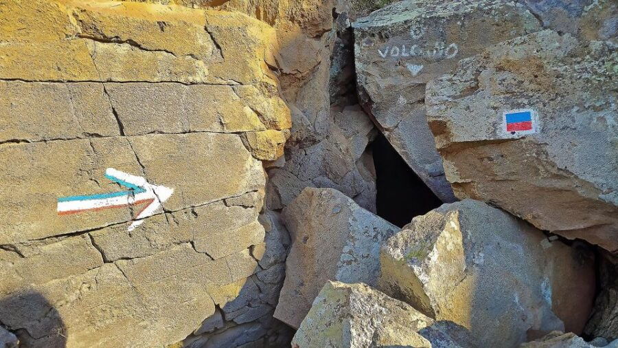 vip-day-tour-from-athens-methana-volcano-trek