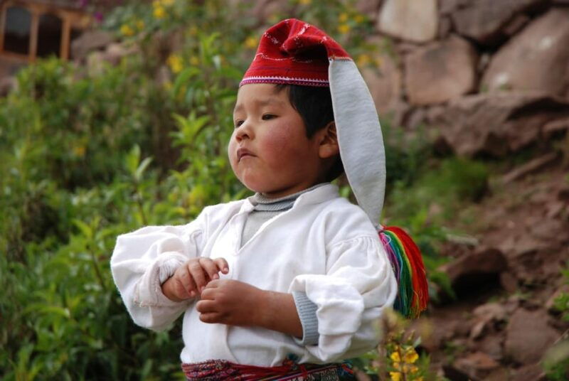 visit-titicaca-treasures-explore-floating-islands-taquile