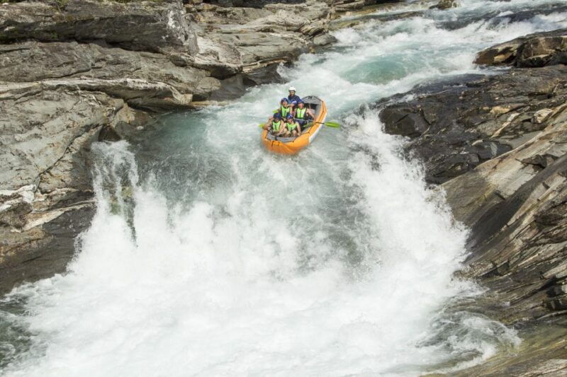 voss-thrilling-whitewater-rafting-guided-trip
