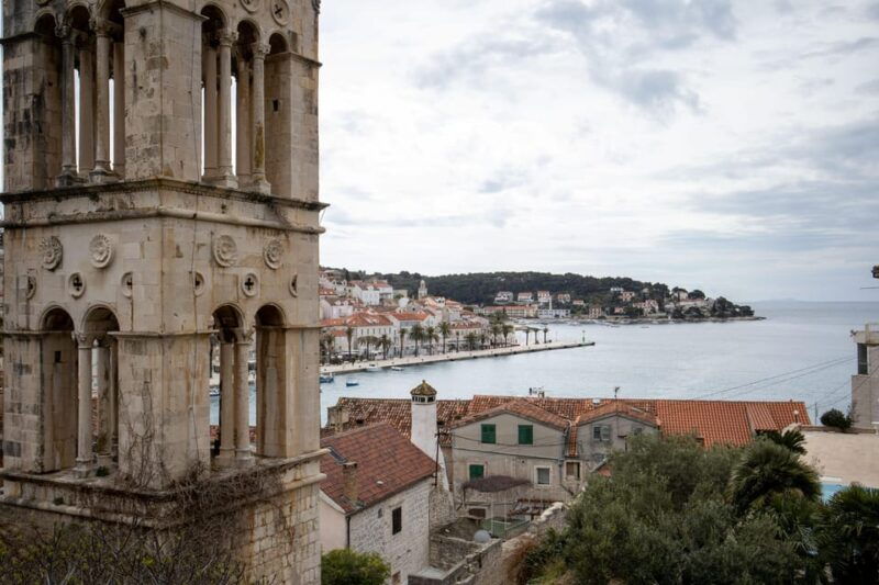 walking-tour-of-hvar-with-your-local-guide