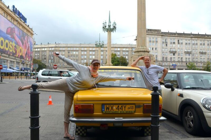 warsaw-communism-private-tour-in-a-retro-fiat