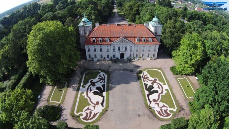 warsaw-full-day-outskirts-private-tour