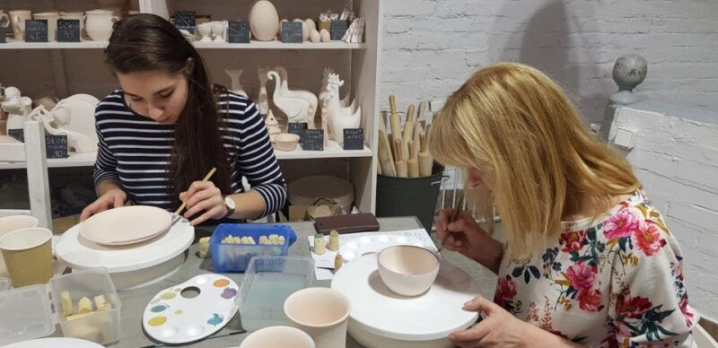 warsaw-pottery-decorating-ceramic-workshop