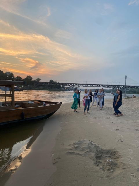 warsaw-vistula-river-sunset-cruise-with-welcome-drink