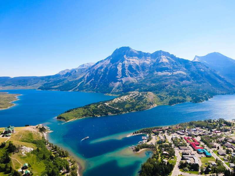 waterton-waterton-lakes-national-park-tour-from-calgary