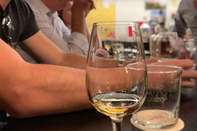 Whisky Bars & Gin Joints: Melbourne Walking Tour - Exploring Melbourne’s Whisky & Gin Scene: A Detailed Review of the Walking Tour