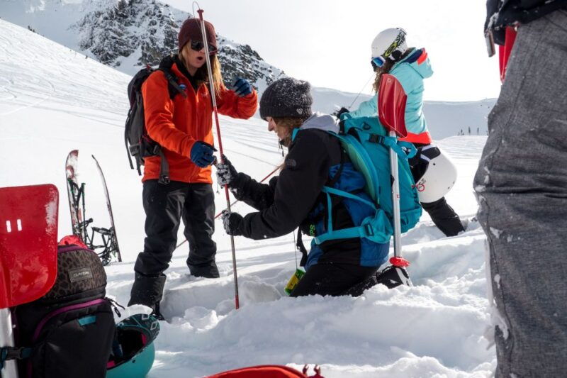 whistler-introduction-to-backcountry-skiing-splitboarding