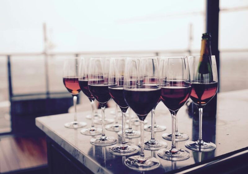 wine-tasting-and-cheese-platter