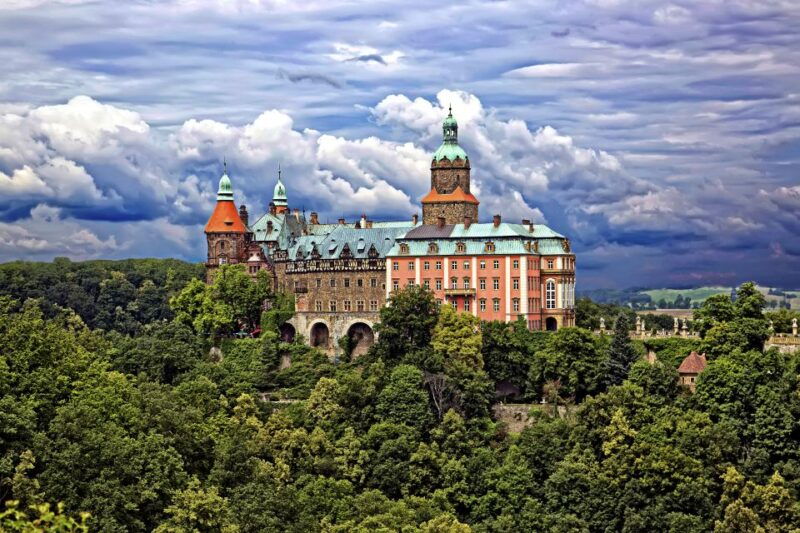 wroclaw-day-of-ww2-riese-gross-rosen-ksiaz-castle