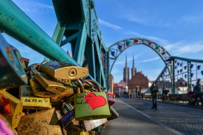 wroclaw-ostrow-tumski-and-old-town-highlights-private-tour