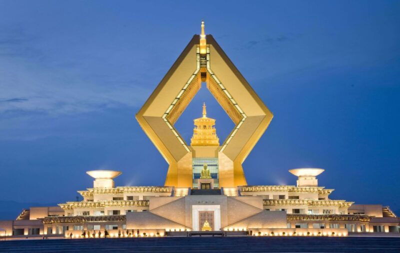 xian-buddhistical-day-tour-of-terracotta-armyfamen-temple