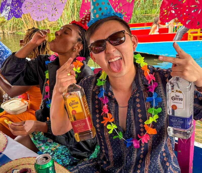 xochimilco-tequila-tasting-unlimited-and-cultural-boat-party