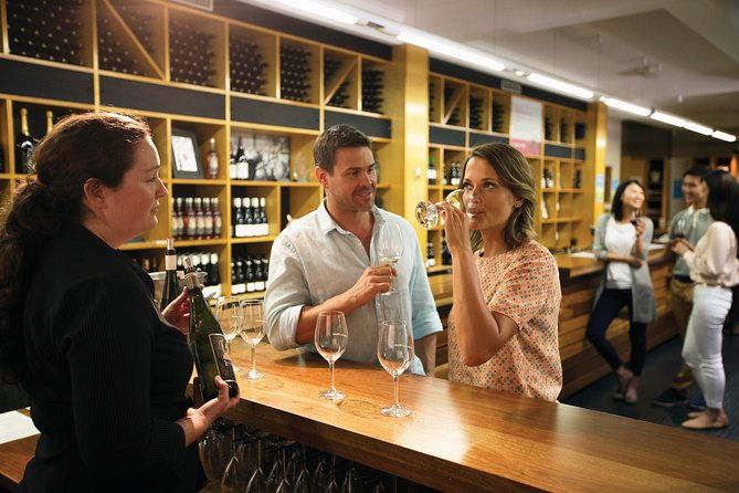Yarra Valley Premium Tour Lunch and Sparkling Wine Tasting at Domaine Chandon - Exploring the Yarra Valley Premium Tour with Lunch & Sparkling Wine Tasting at Domaine Chandon