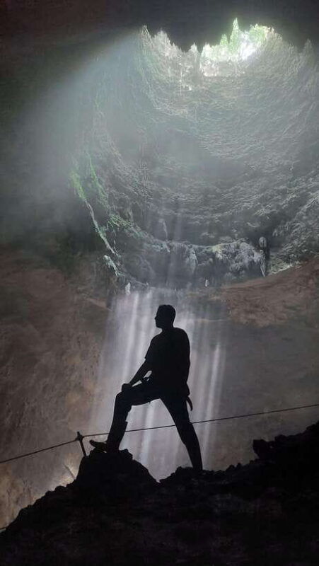 yogyakarta-private-jomblang-tour-free-drone-shoot