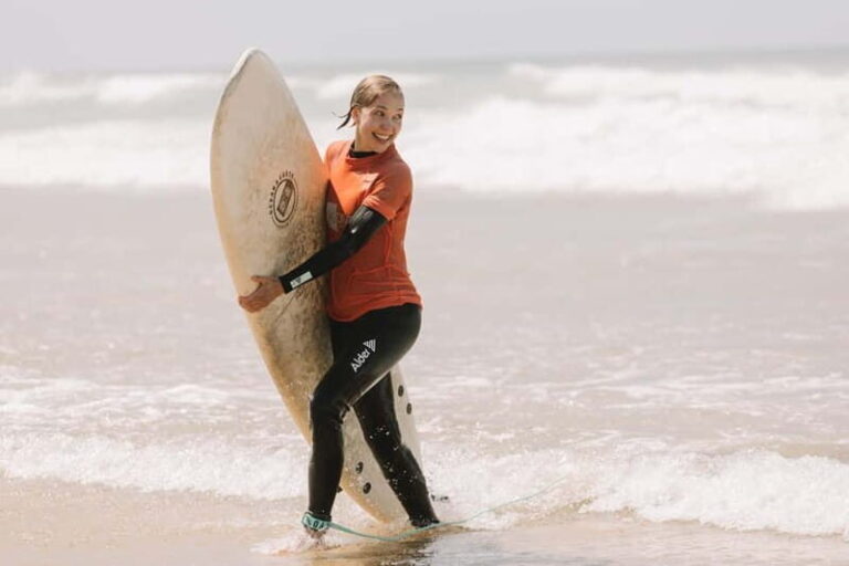 1/2 DAY Surf Rental in Caparica - Location and Arrival