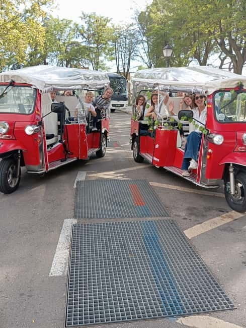 1.5-hour Tuk Tuk Tour in Madrid - Authentic Insights from Travelers
