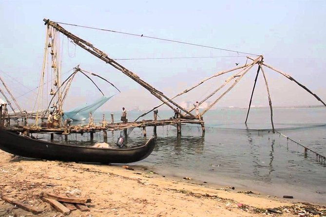 14 Days Golden Triangle tour with enchanting Kerala South India tour - The Allure of the Golden Triangle