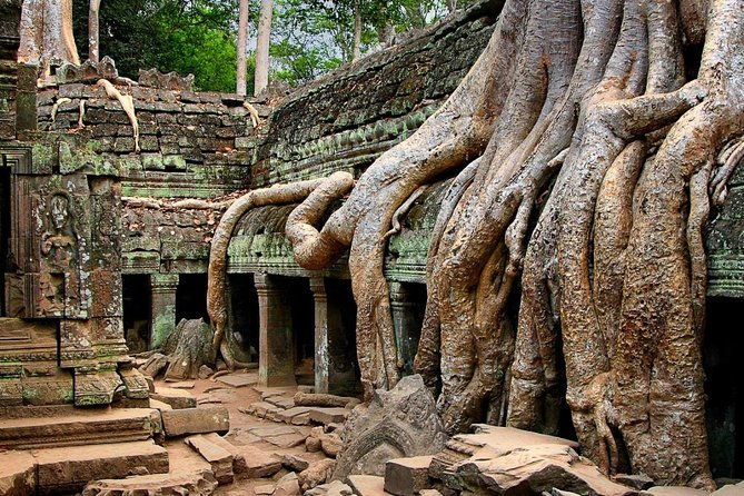 2-Days Private Tour Discovery Angkor Wat , Waterfall and Beng Mealea Temple - An In-Depth Look at the 2-Day Siem Reap Adventure