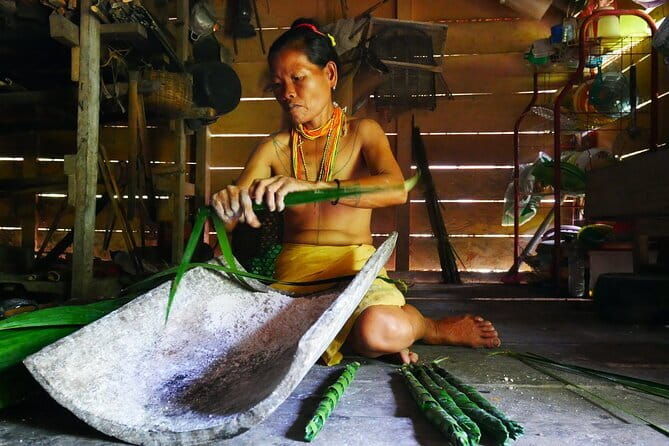 5 days to meet the Mentawai tribe - Key Points