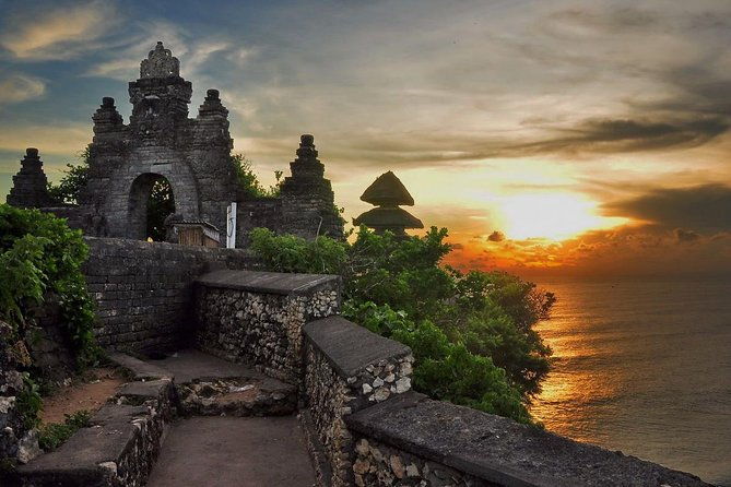 Bali's Spiritual Pillars - Uluwatu Temple Tour - Key Points