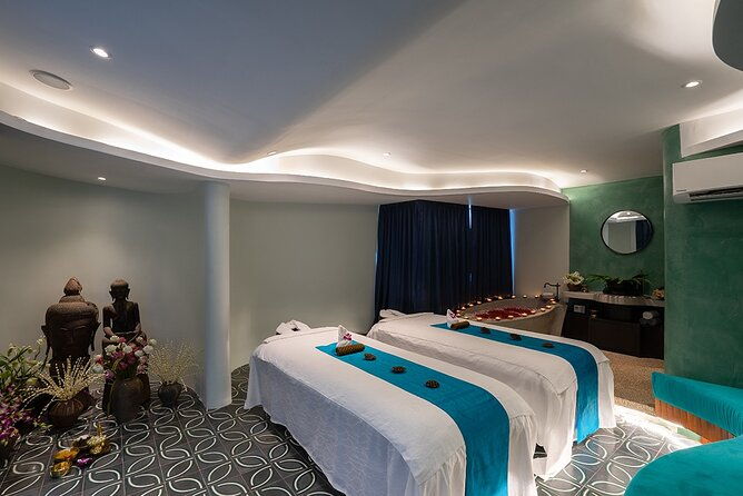 Four Hand Relaxing Oil Massage - The Spa Environment and Service Quality
