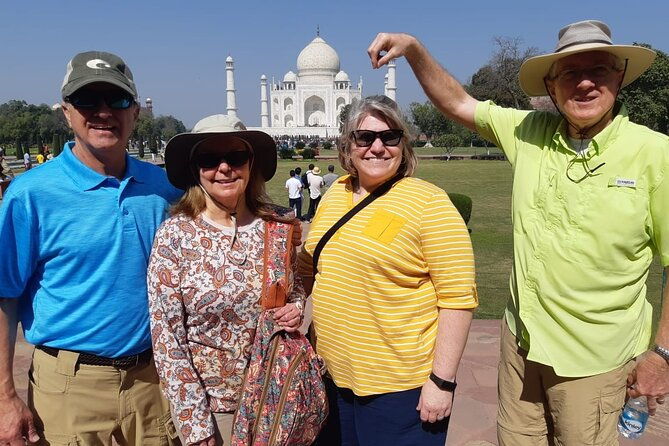 From Delhi : Taj Mahal Tour By Gatimaan Express Train All Inclusive Package - Transportation and Guides: Why They Matter