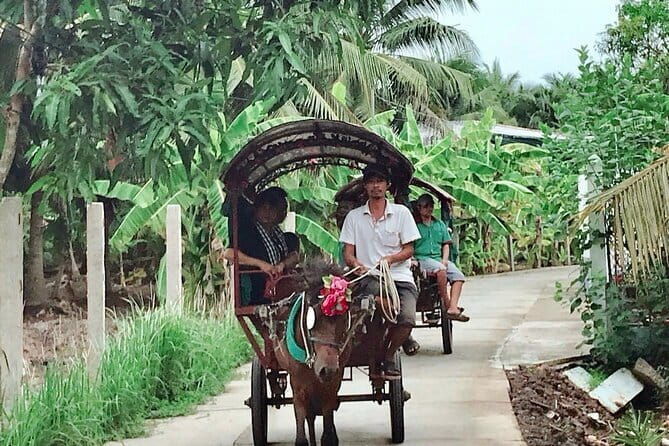 Full day Cu Chi Tunnels and Mekong Delta - Exploring the Cu Chi Tunnels: A Step Back in Time