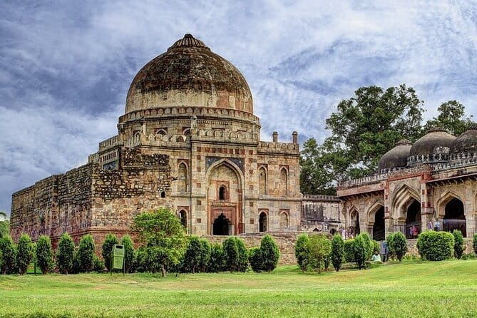 Full-day Private Tour of Delhi's hidden gems - Key Points