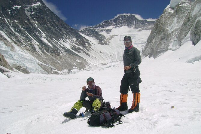 Guided Everest expedition - Nepal side - An Introduction to the Everest Adventure