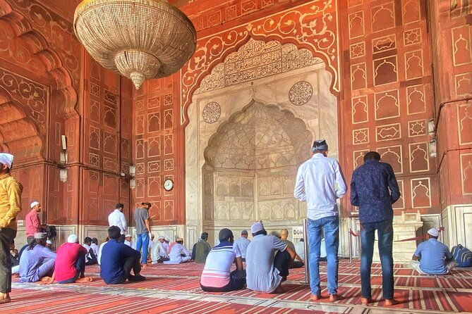 Half-Day Premium Classic Old Delhi Cycling Tour - Unity in Diversity - What to Expect from the Old Delhi Cycling Tour