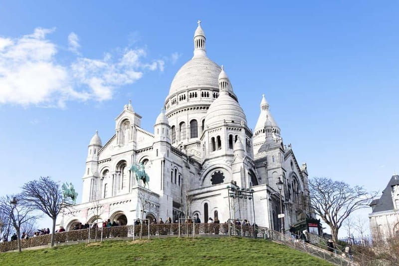 Montmartre: A journey through the art and history of bohemian Paris