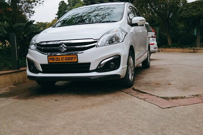 Old Delhi Short Trip with Lunch Entrance Fess Guide - Behind the Tour: What to Expect