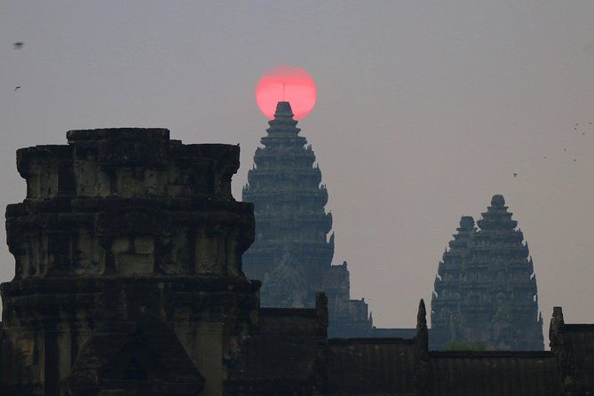 One Day tour with sunrise in car with A/C or Van & Guide. - Setting the Scene: The Early Bird Gets the Serene View