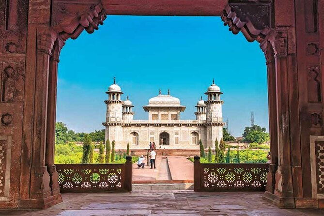 Private Agra Taj Mahal Tour Package From Delhi - Full Breakdown of the Tour Experience