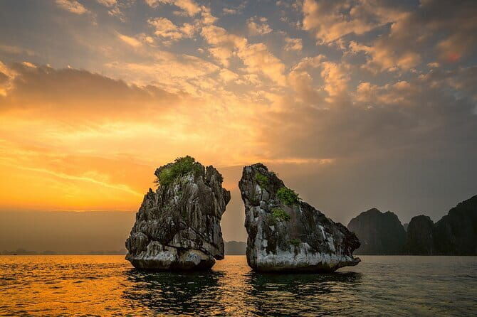 Private Full-Day Tour to Halong Bay from Hanoi - What to Expect from Your Halong Bay Private Tour