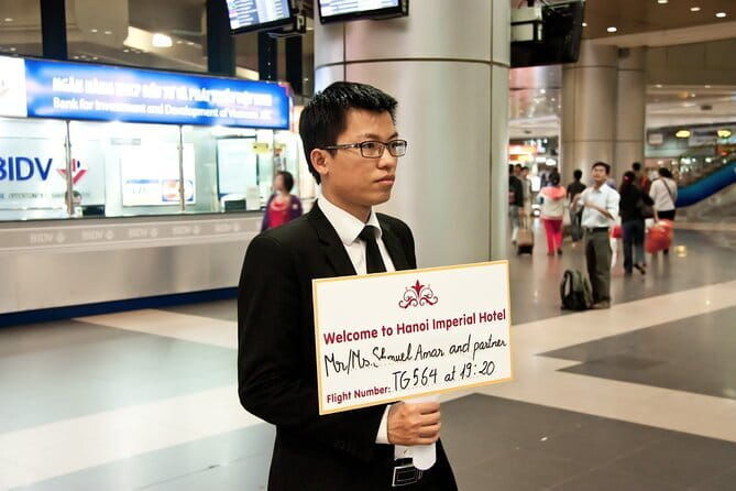 Private Transfer Between Hanoi Airport and Hanoi Old Quarter CTS - The Experience in Detail