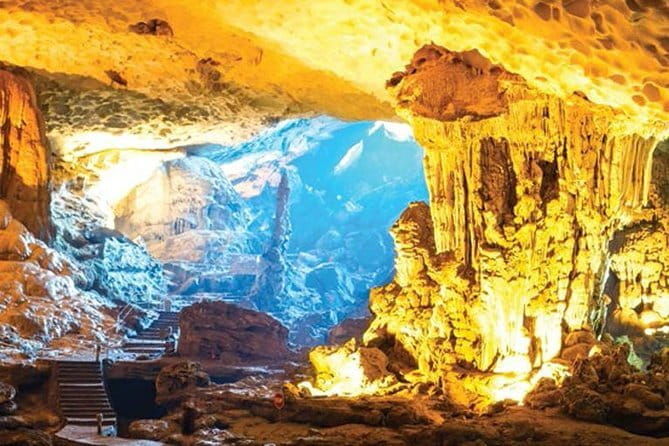 REINA - Ha Long Luxury Day Cruise - A Thorough Look at the Itinerary and Experience