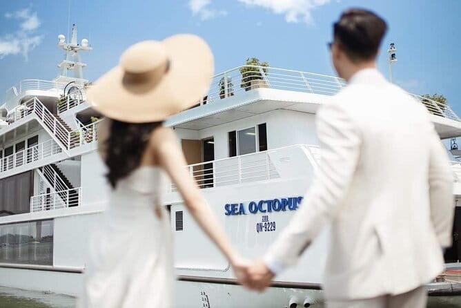 Sea Octopus Cruise - 5 Star Luxury YATCH Halong Bay Heritage Site - The Sum Up