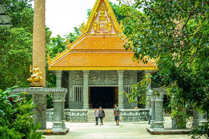 Siem Reap: Phnom Kulen National Park & Beng Mealea Private Tour - Beng Mealea: Cambodia’s Mysterious Jungle Temple