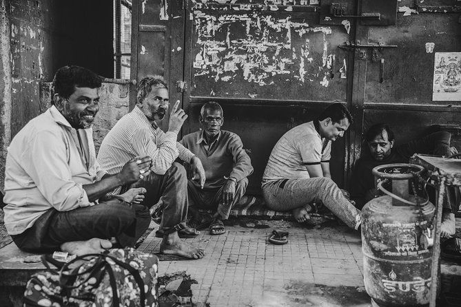 Small- Group Delhi Slum Walking Tour - Key Points
