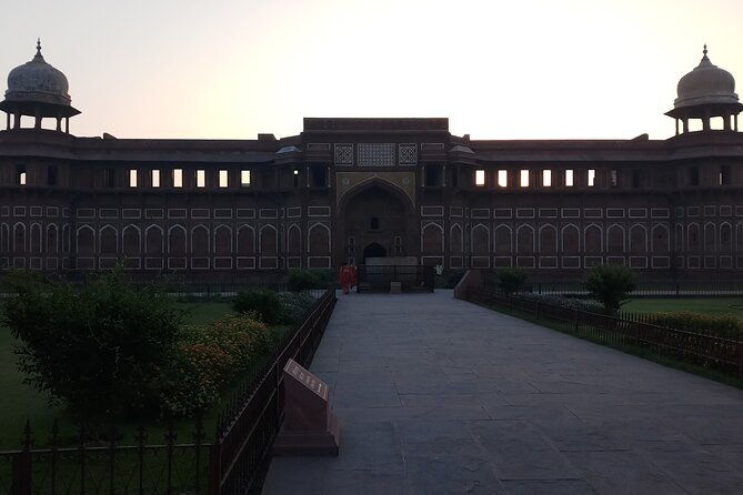 Sunrise Taj Mahal Tour From Delhi - What Makes This Tour Stand Out?