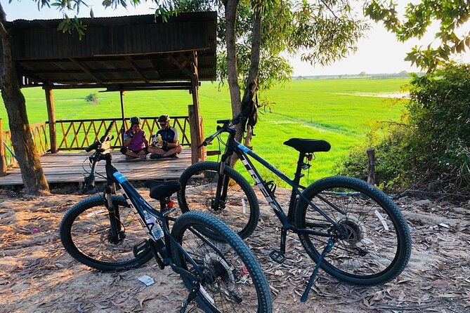 Sunset at Countryside - Key Points